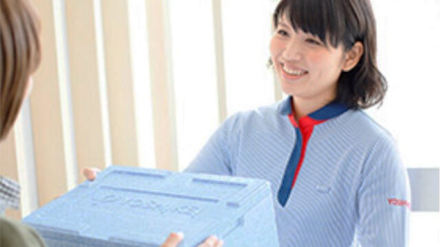 ヨシケイの配達の様子
